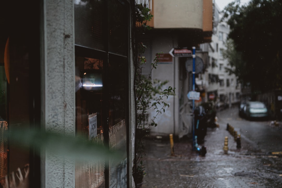 Read more about the article AI’s Role in Addiction Recovery: Smart Support for a New Path